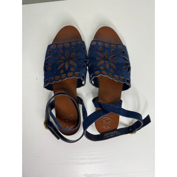 Tory Burch Women’s Navy Blue Die Cut Ankle Strap Sandals size 9 - Picture 5 of 8
